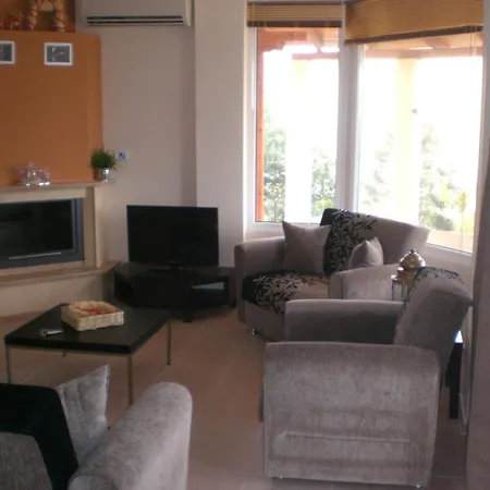 Wonderful With Great View In Posidi-kalandra Καλάνδρα