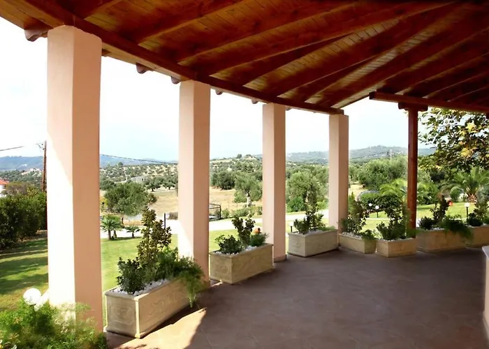 فيلة Wonderful With Great View In Posidi-kalandra *